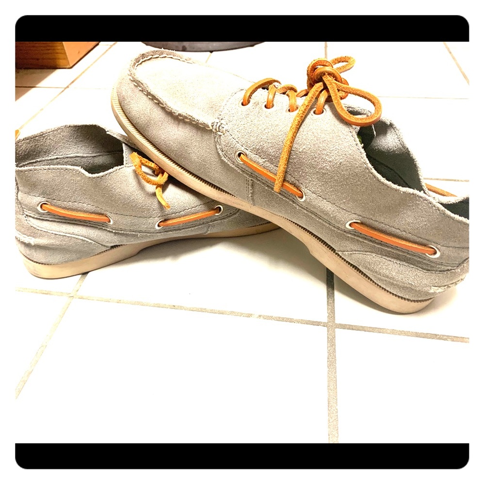 Men’s leather casual/dress shoes